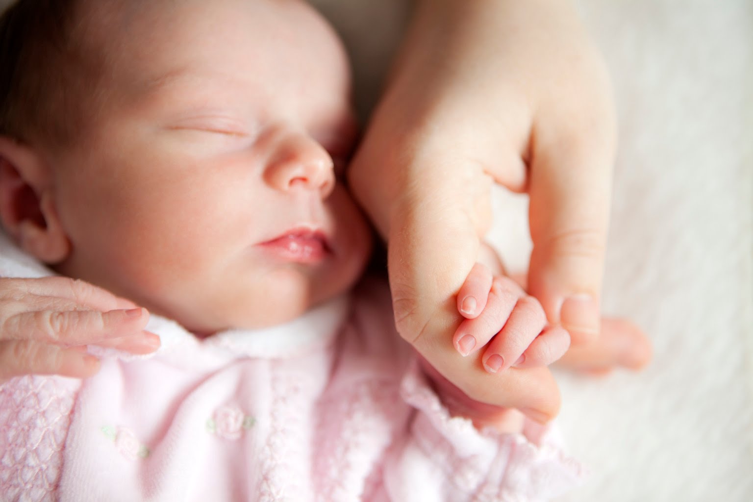 Infant colic in newborns